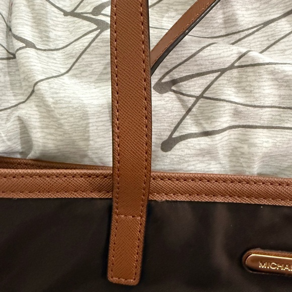Michael Kors Brown Tote Bag - Picture 7 of 16